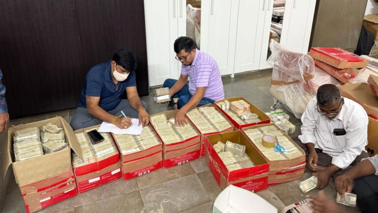 Viral Video Found On Andhra Liquor Scam Accused Shows Rs 35 Crore Cash